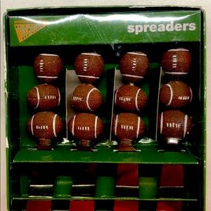 Tail Gate Time! NWT Touchdown spreaders.